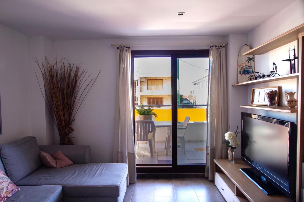Apartamento A 50 Metros De La Playa, Luminoso Y Acogedor Oliva Extérieur photo