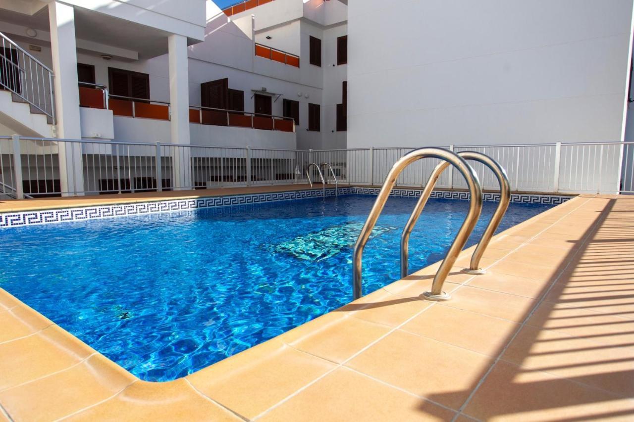 Apartamento A 50 Metros De La Playa, Luminoso Y Acogedor Oliva Extérieur photo