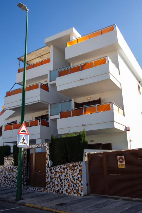 Apartamento A 50 Metros De La Playa, Luminoso Y Acogedor Oliva Extérieur photo